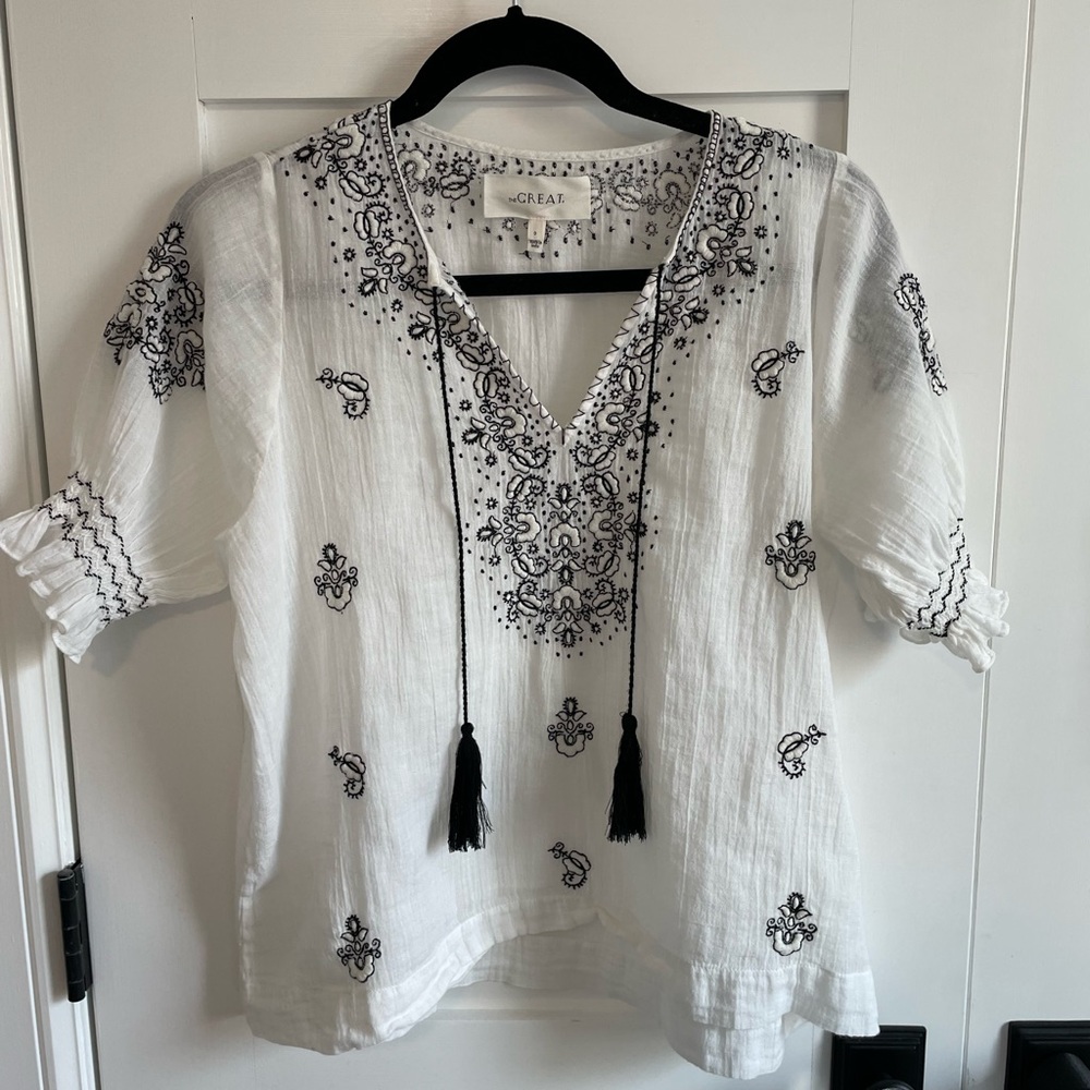 THE GREAT Embroidered Top - Size 0